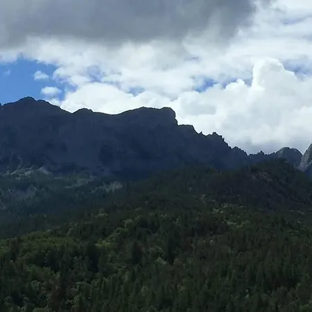 Maison Neuve Proche De Barcelonnette * Jausiers